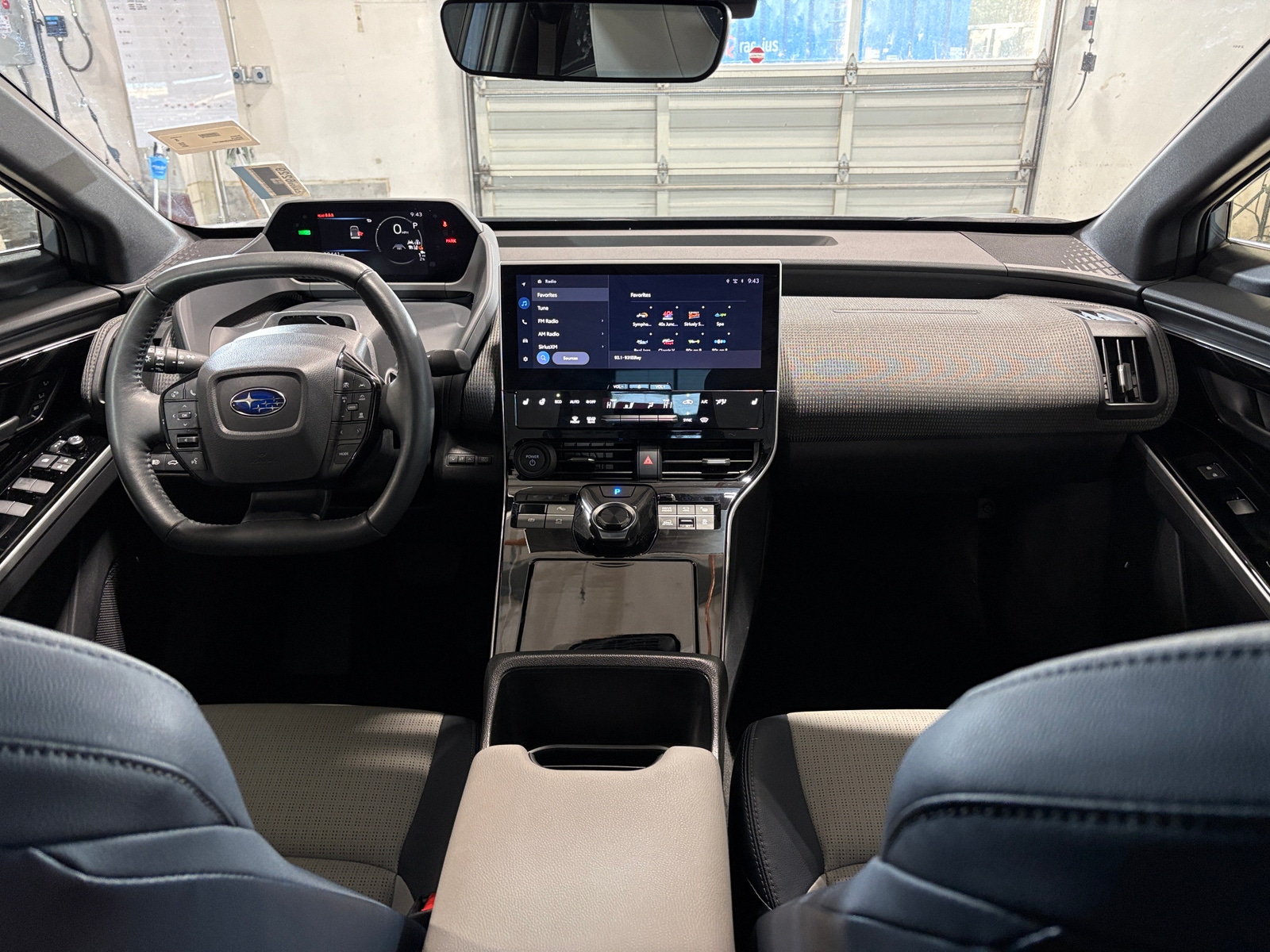 Thumbnail: 2024 Subaru Solterra - 2