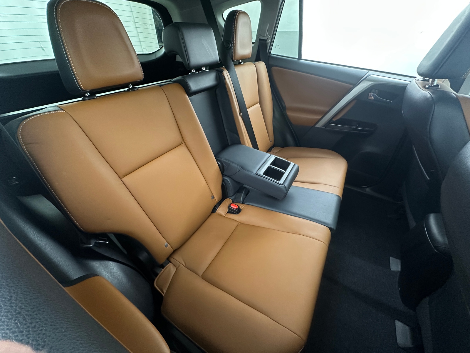 Thumbnail: 2018 Toyota RAV4 - 5