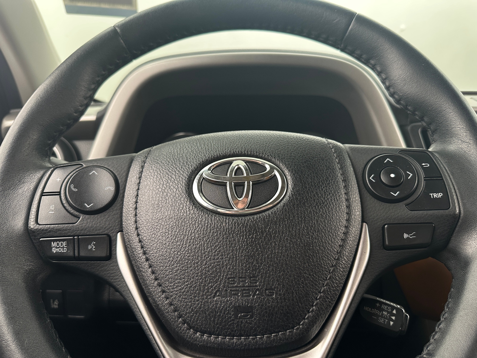 Thumbnail: 2018 Toyota RAV4 - 4