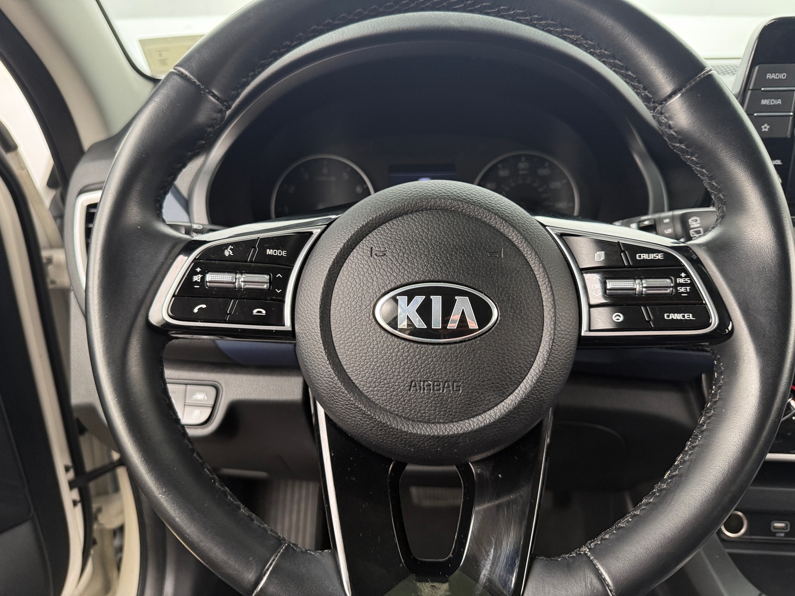 Thumbnail: 2021 Kia Seltos - 4