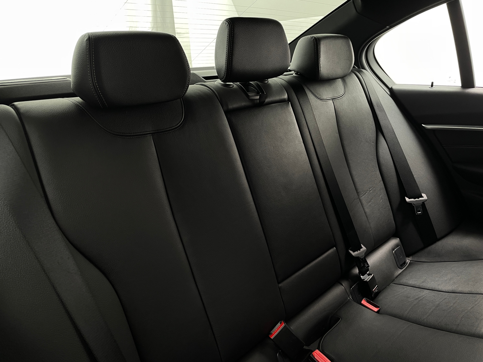 Thumbnail: 2017 BMW 3 Series - 5