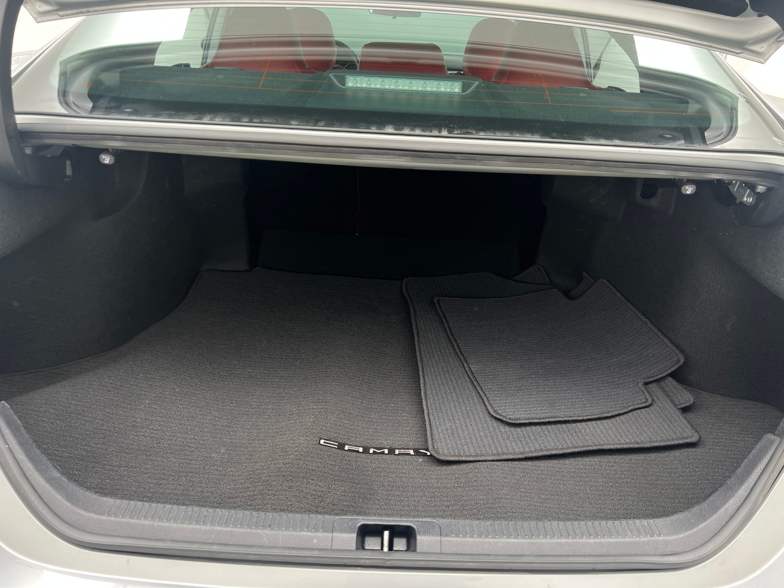 Thumbnail: 2022 Toyota Camry - 7