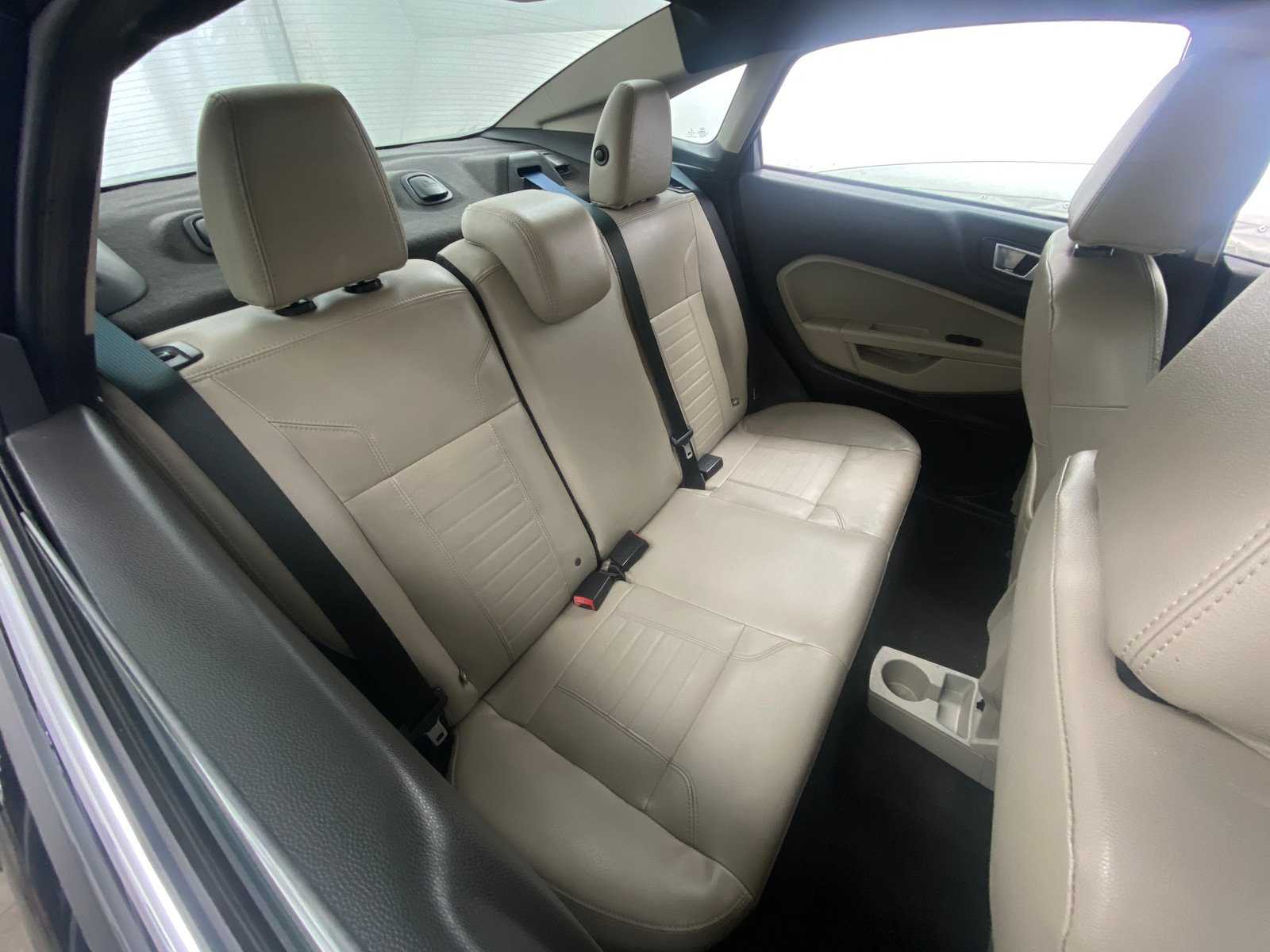 Thumbnail: 2015 Ford Fiesta - 5