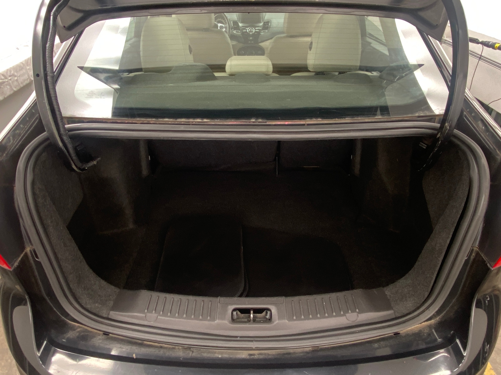 Thumbnail: 2015 Ford Fiesta - 6