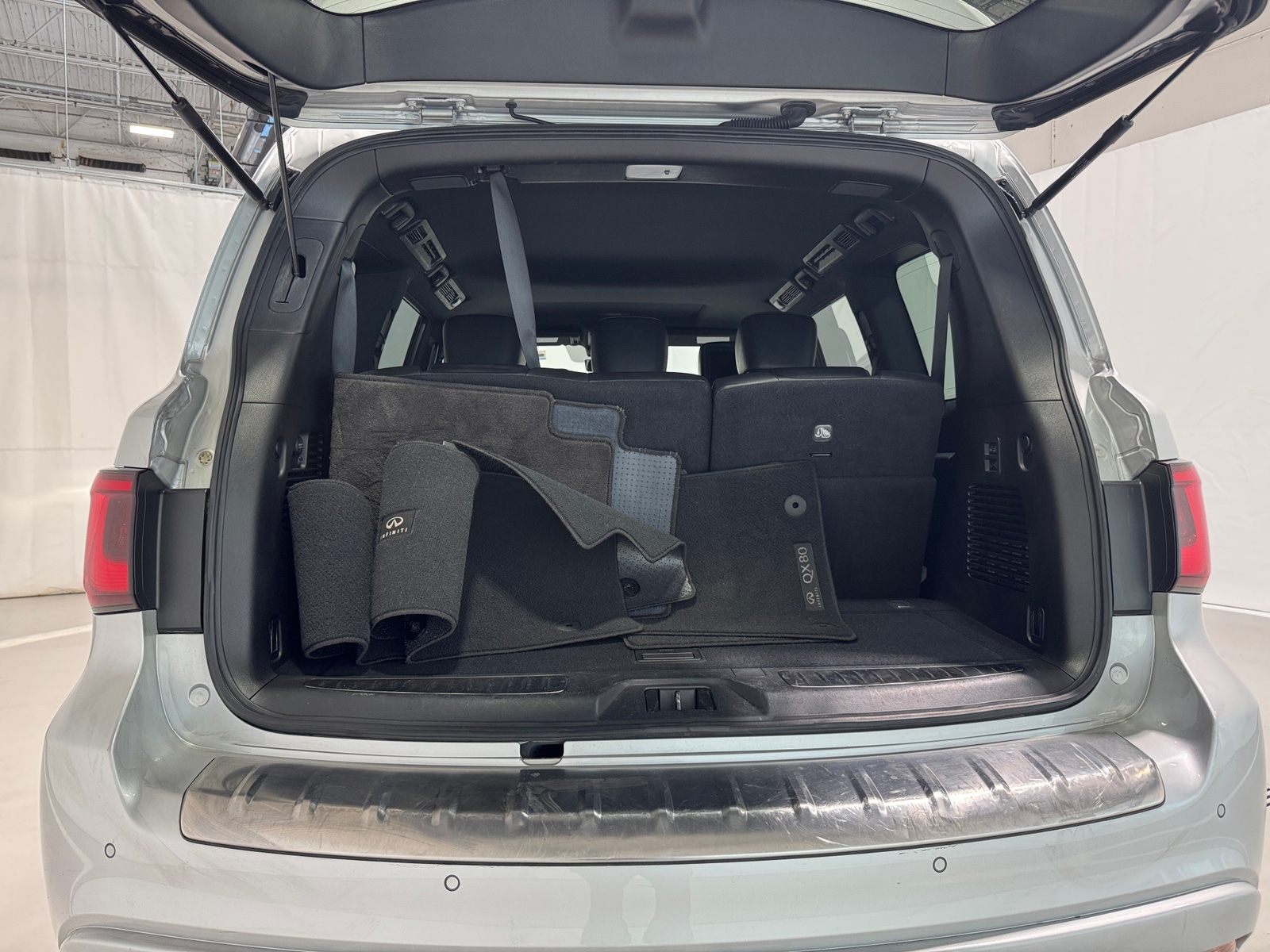 Thumbnail: 2021 INFINITI QX80 - 7