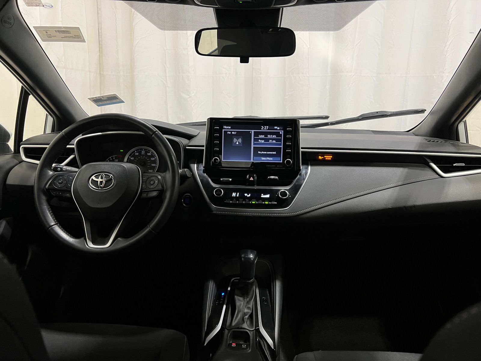 Thumbnail: 2022 Toyota Corolla - 3