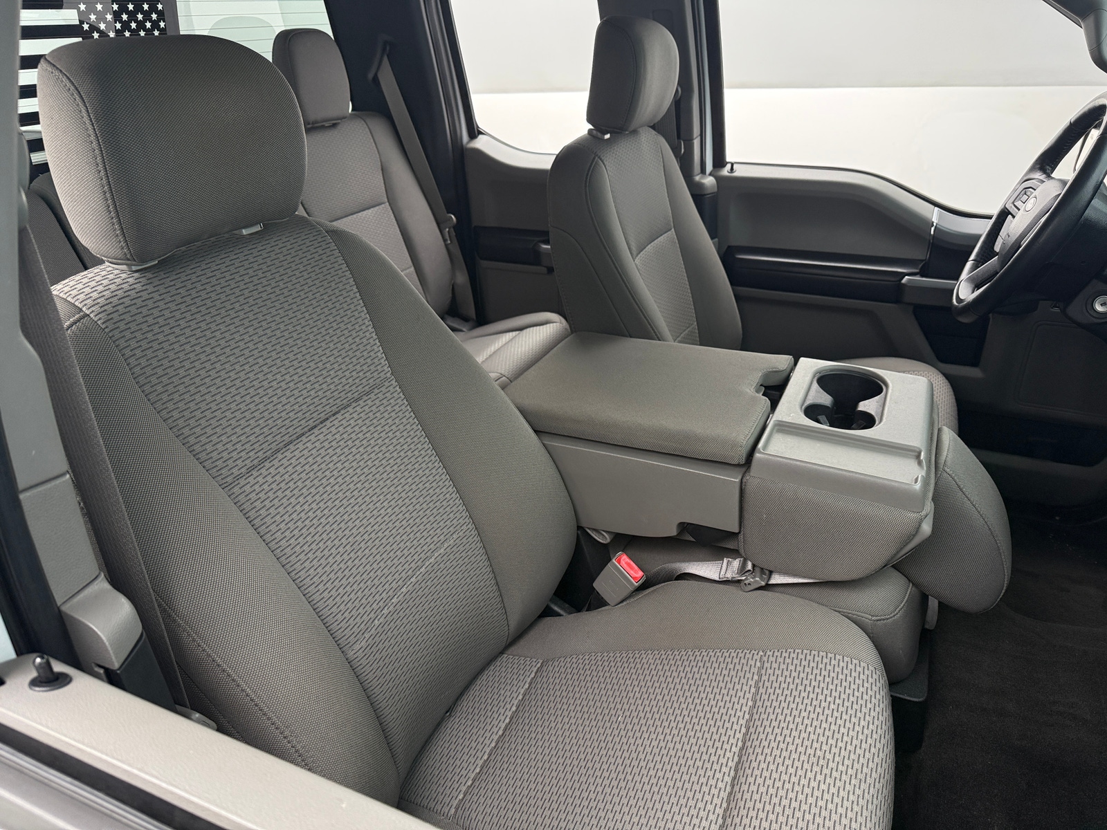 Thumbnail: 2018 Ford Econoline - 2