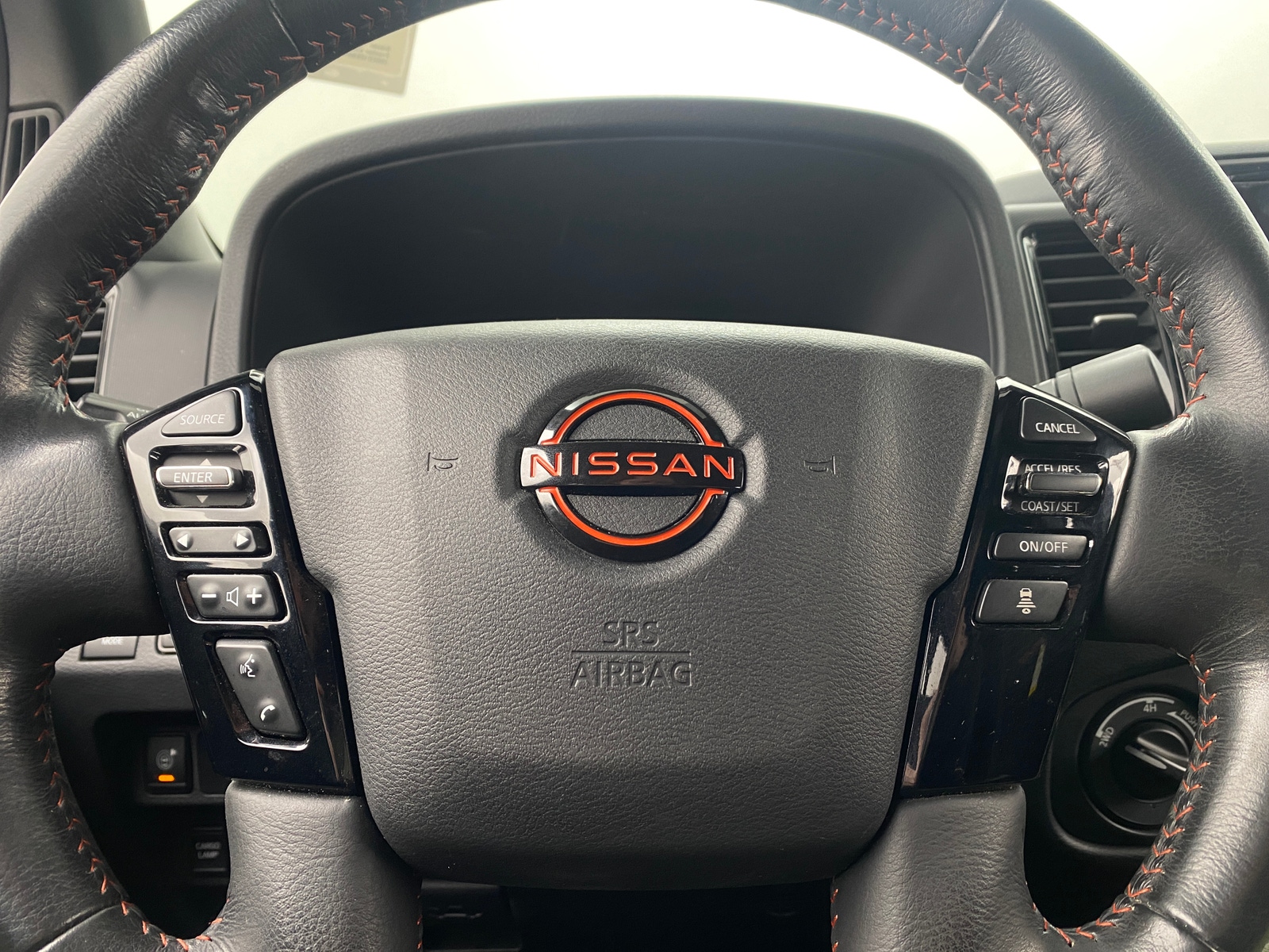 Thumbnail: 2022 Nissan Frontier - 5