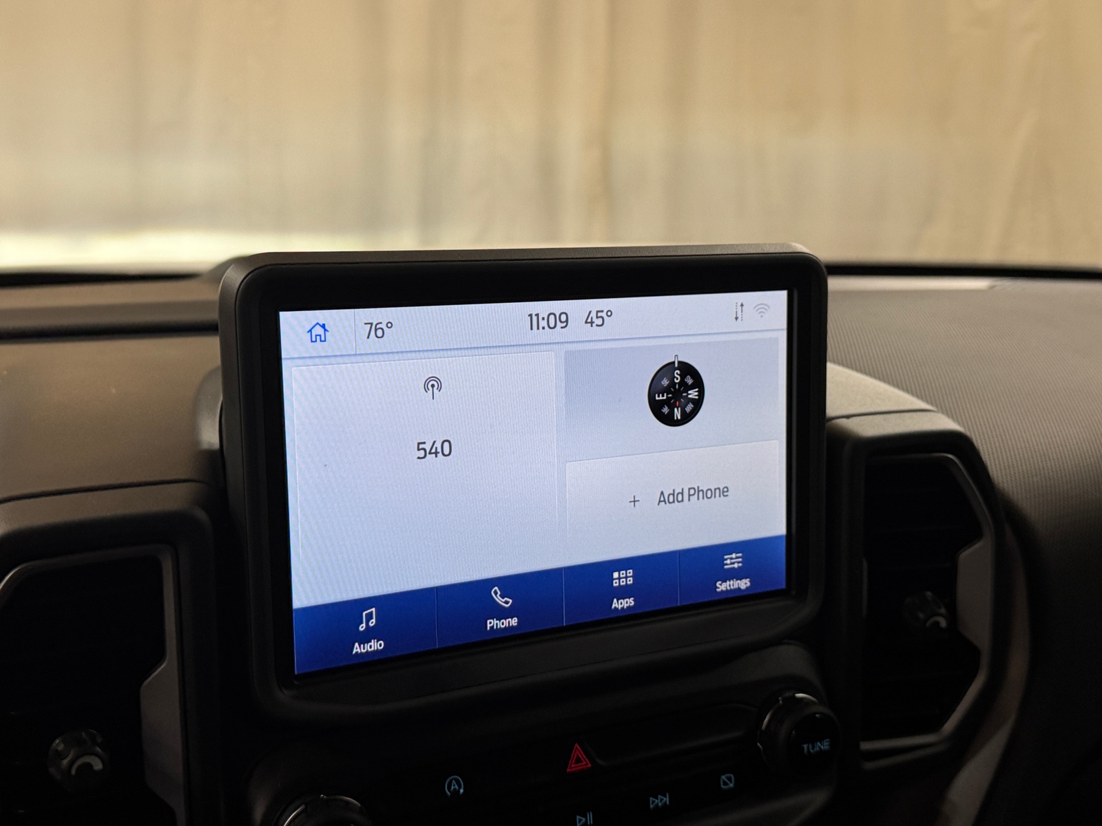 Thumbnail: 2024 Ford Bronco Sport - 4