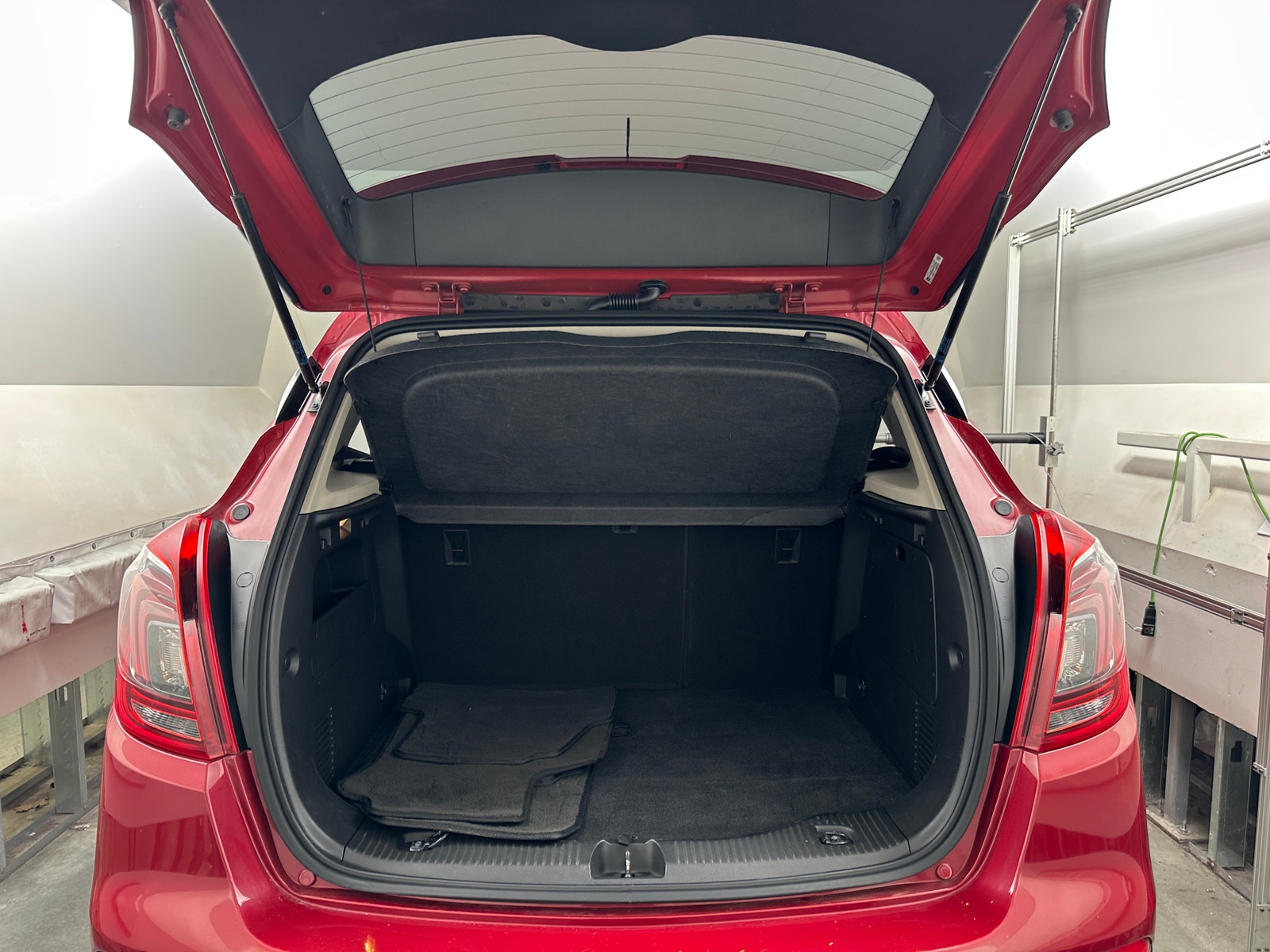 Thumbnail: 2018 Buick Encore - 6