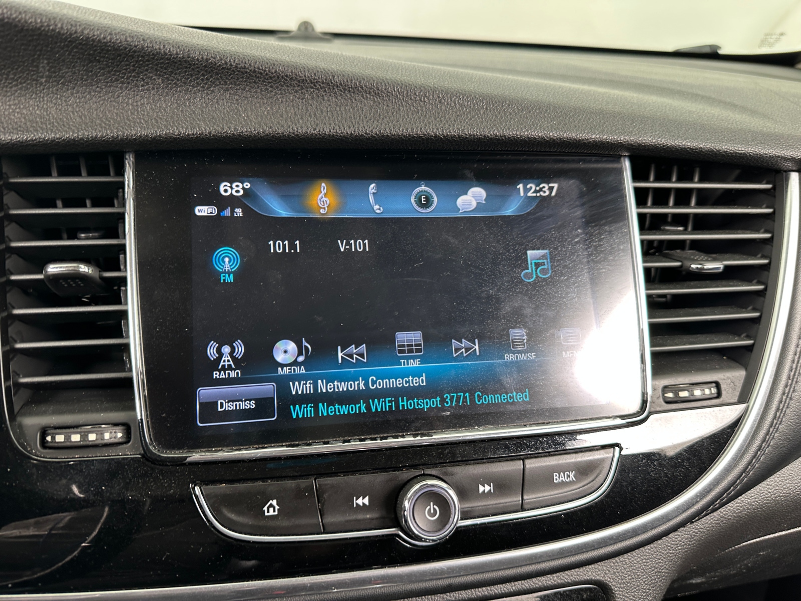 Thumbnail: 2018 Buick Encore - 3