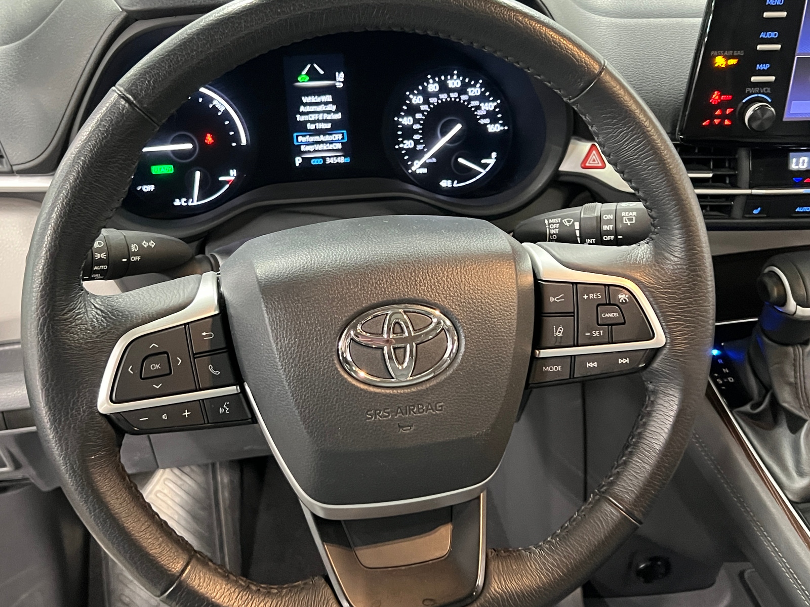 Thumbnail: 2024 Toyota Sienna - 4