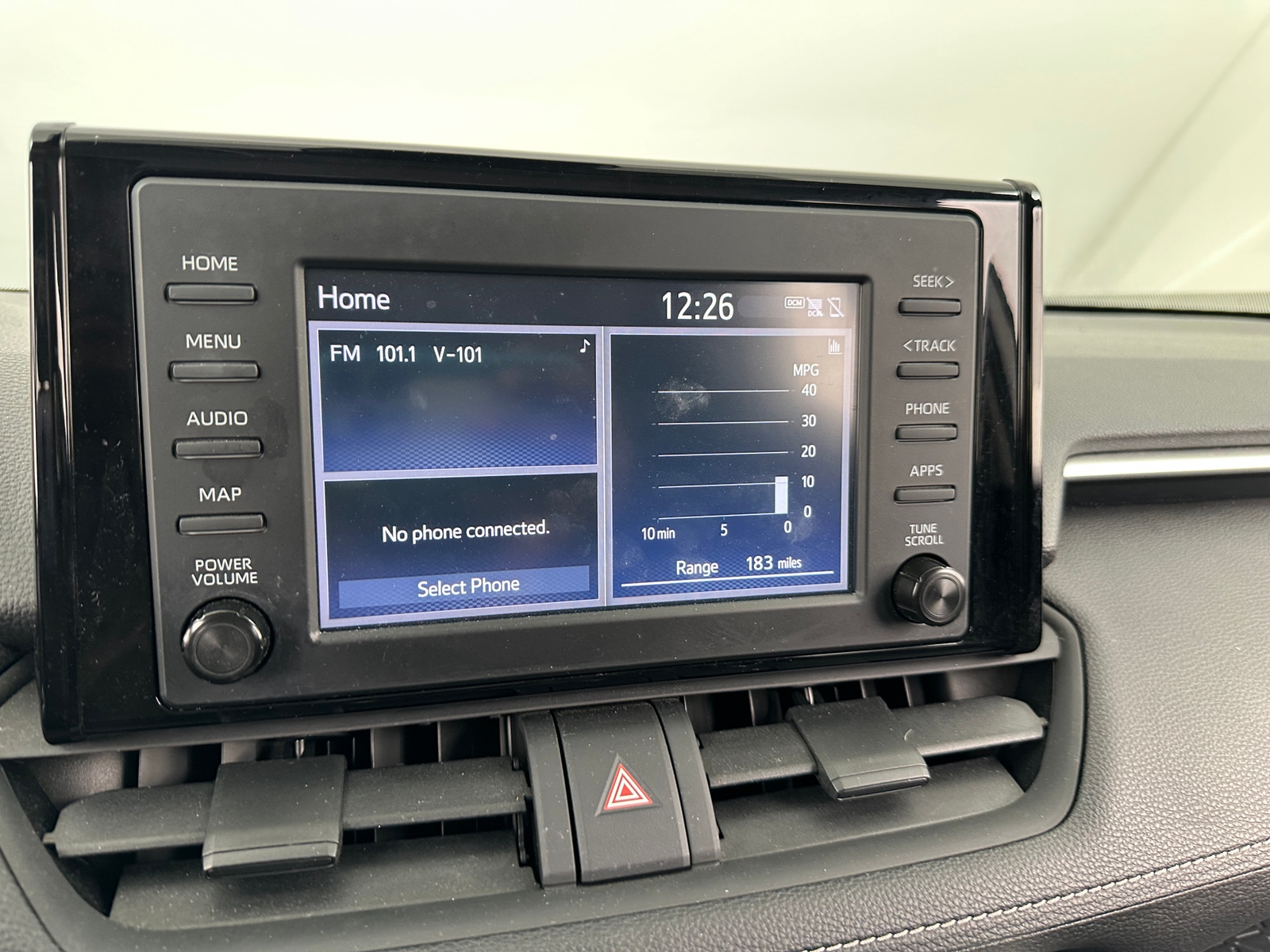 Thumbnail: 2019 Toyota RAV4 - 4