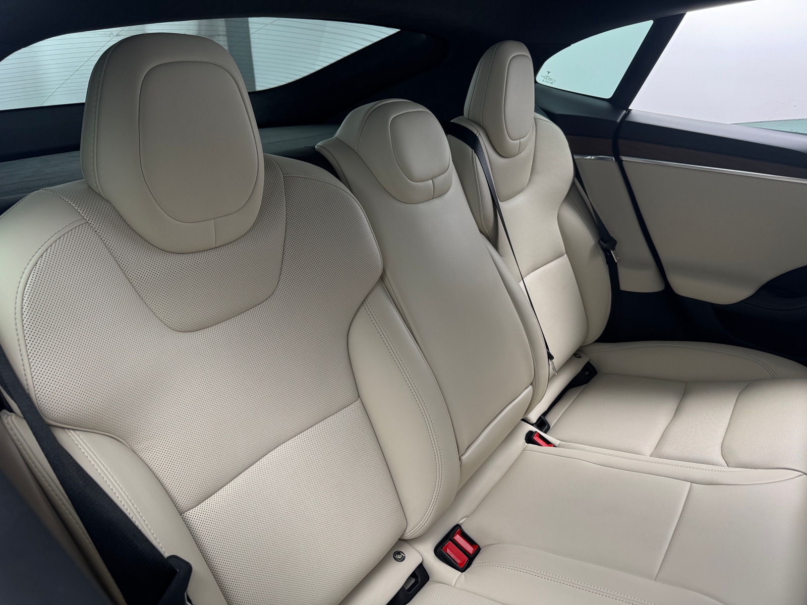 Thumbnail: 2023 Tesla Model S - 5