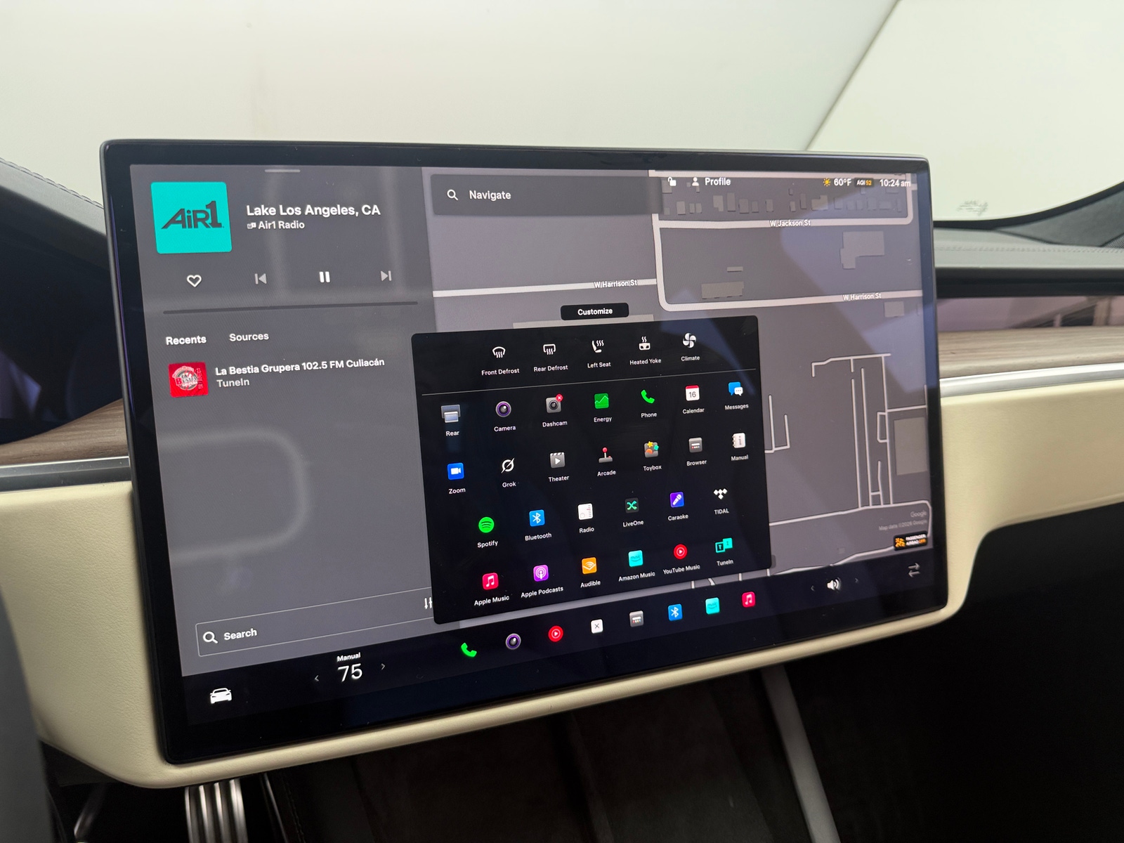 Thumbnail: 2023 Tesla Model S - 3