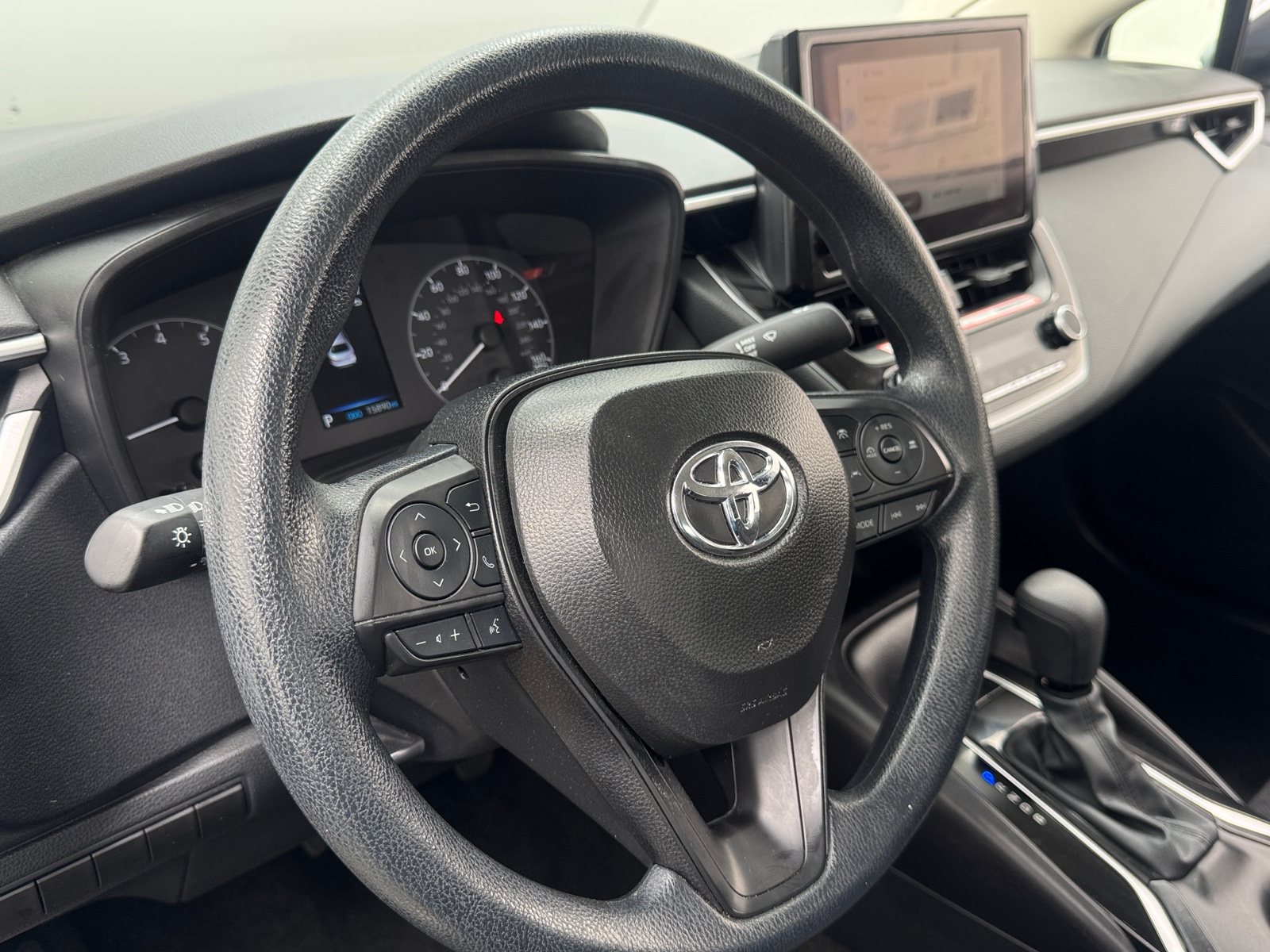 Thumbnail: 2025 Toyota Corolla - 5