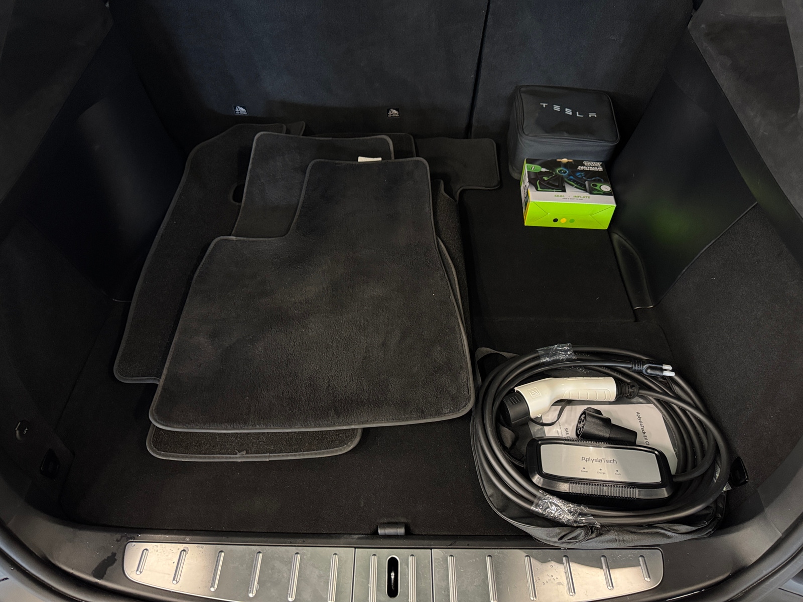 Thumbnail: 2019 Tesla Model X - 6