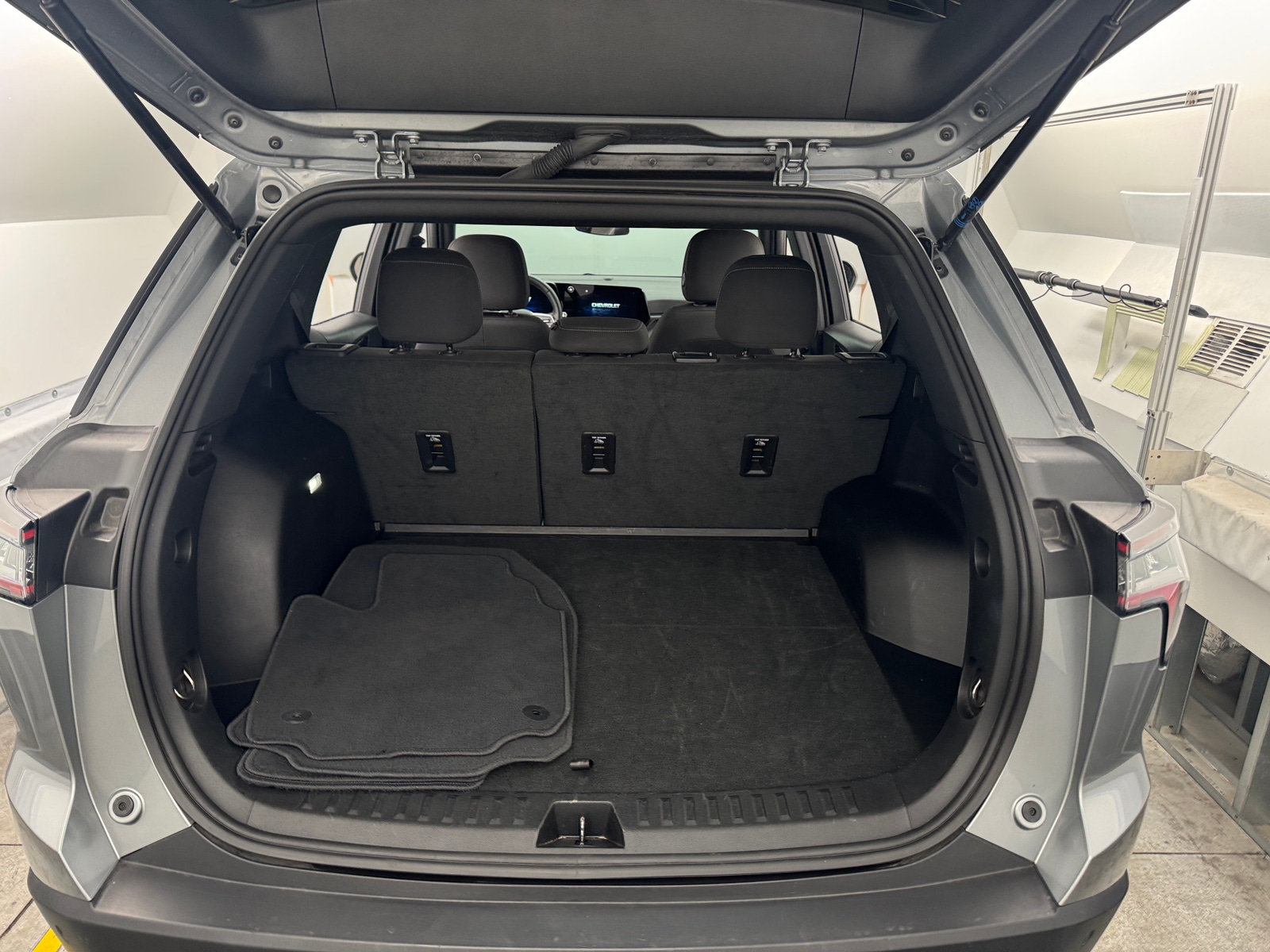 Thumbnail: 2025 Chevrolet Equinox - 7