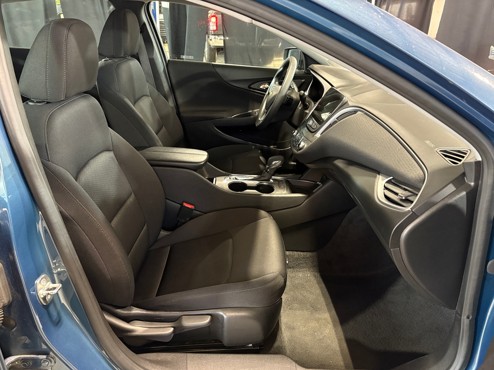 Thumbnail: 2024 Chevrolet Malibu - 2