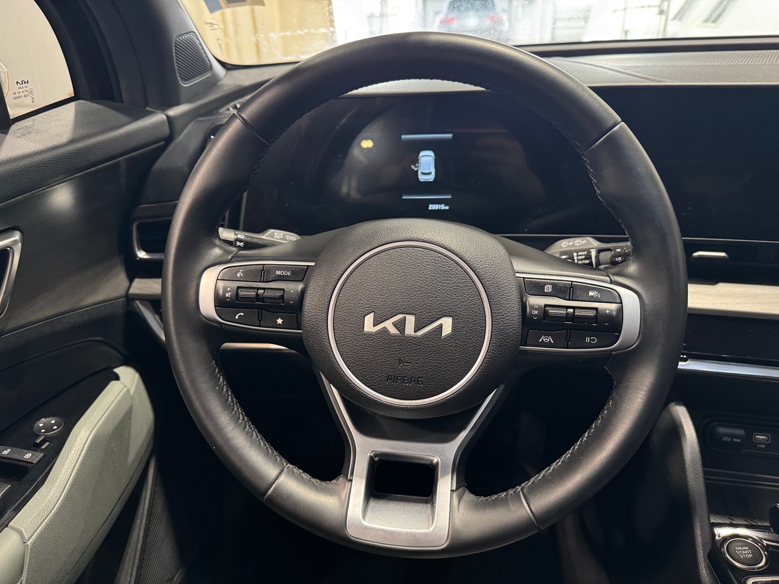 Thumbnail: 2023 Kia Sportage - 4