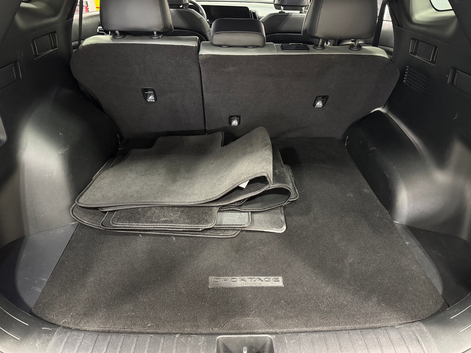 Thumbnail: 2023 Kia Sportage - 6