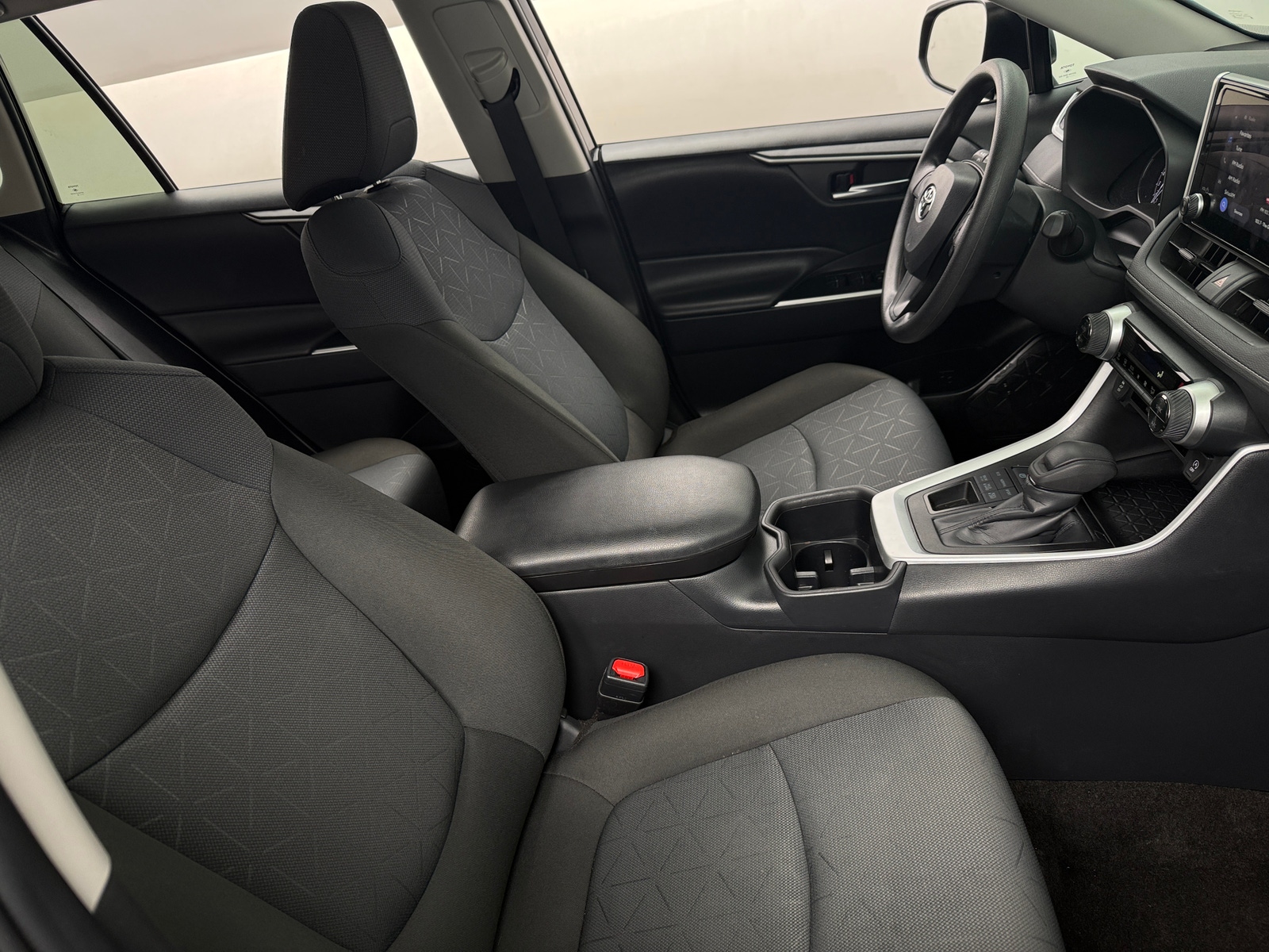 Thumbnail: 2025 Toyota RAV4 - 2