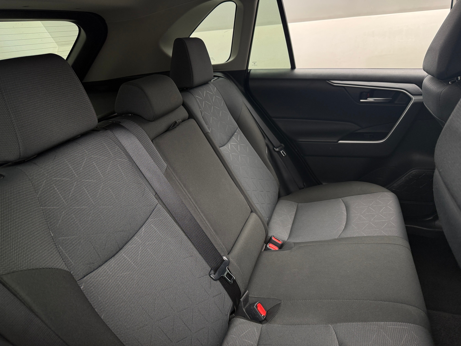 Thumbnail: 2025 Toyota RAV4 - 6