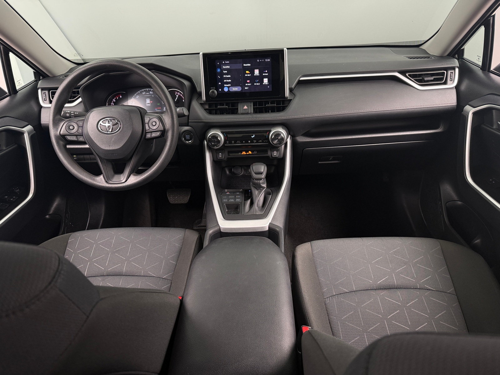 Thumbnail: 2025 Toyota RAV4 - 3