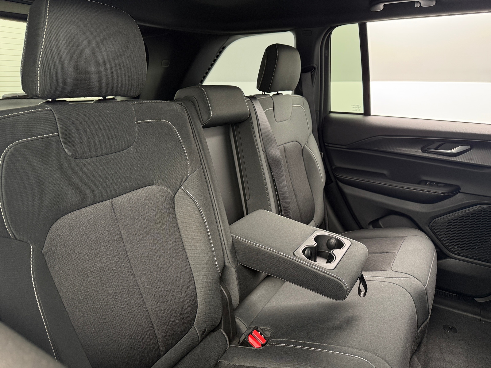 Thumbnail: 2025 Jeep Grand Cherokee - 6