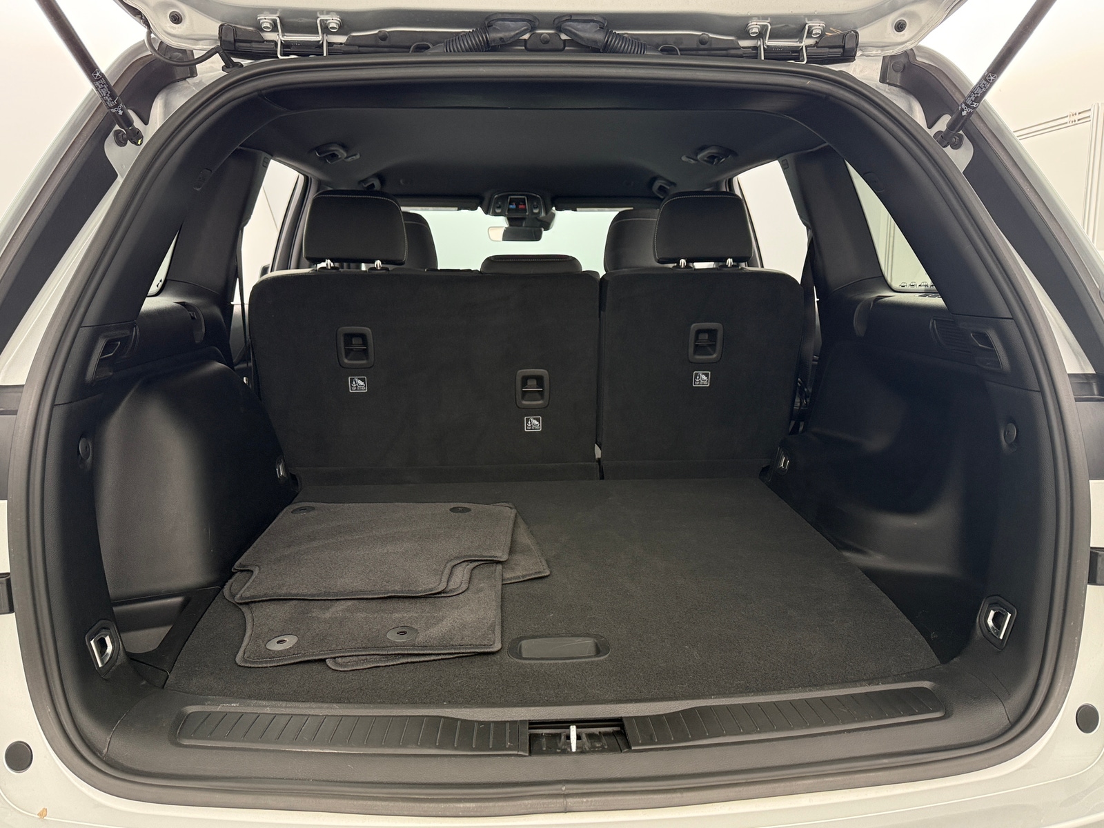 Thumbnail: 2025 Jeep Grand Cherokee - 7