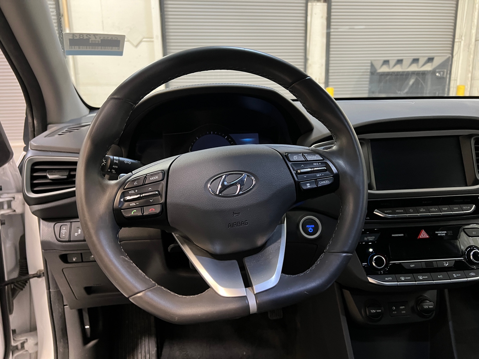 Thumbnail: 2019 Hyundai Ioniq - 4