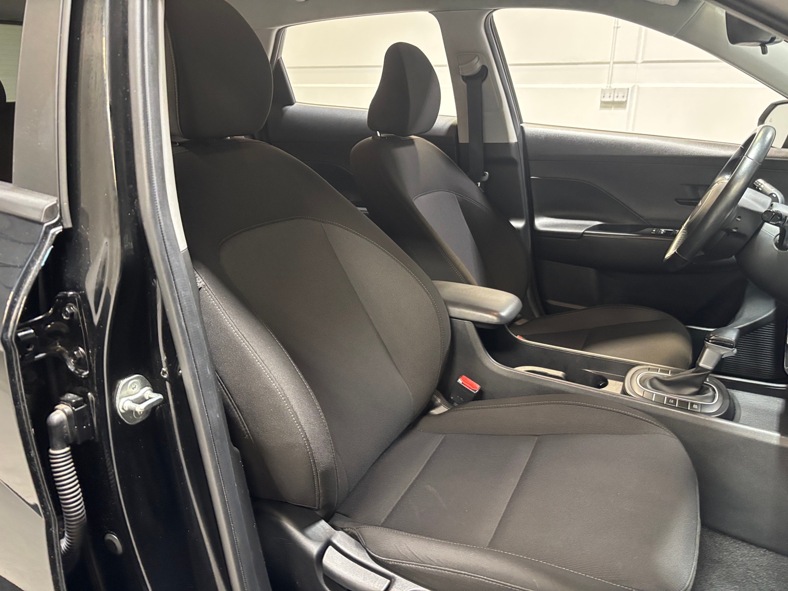 Thumbnail: 2024 Hyundai Kona - 2