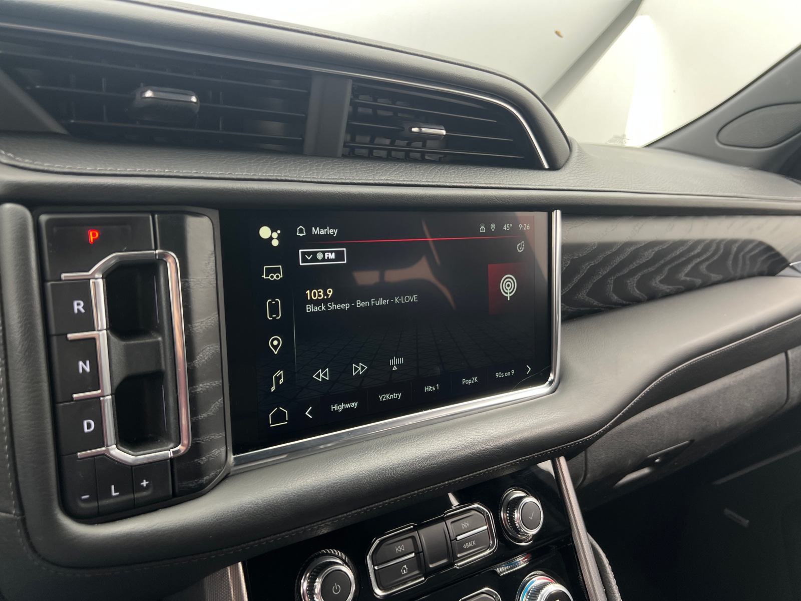 Thumbnail: 2022 GMC Yukon - 3