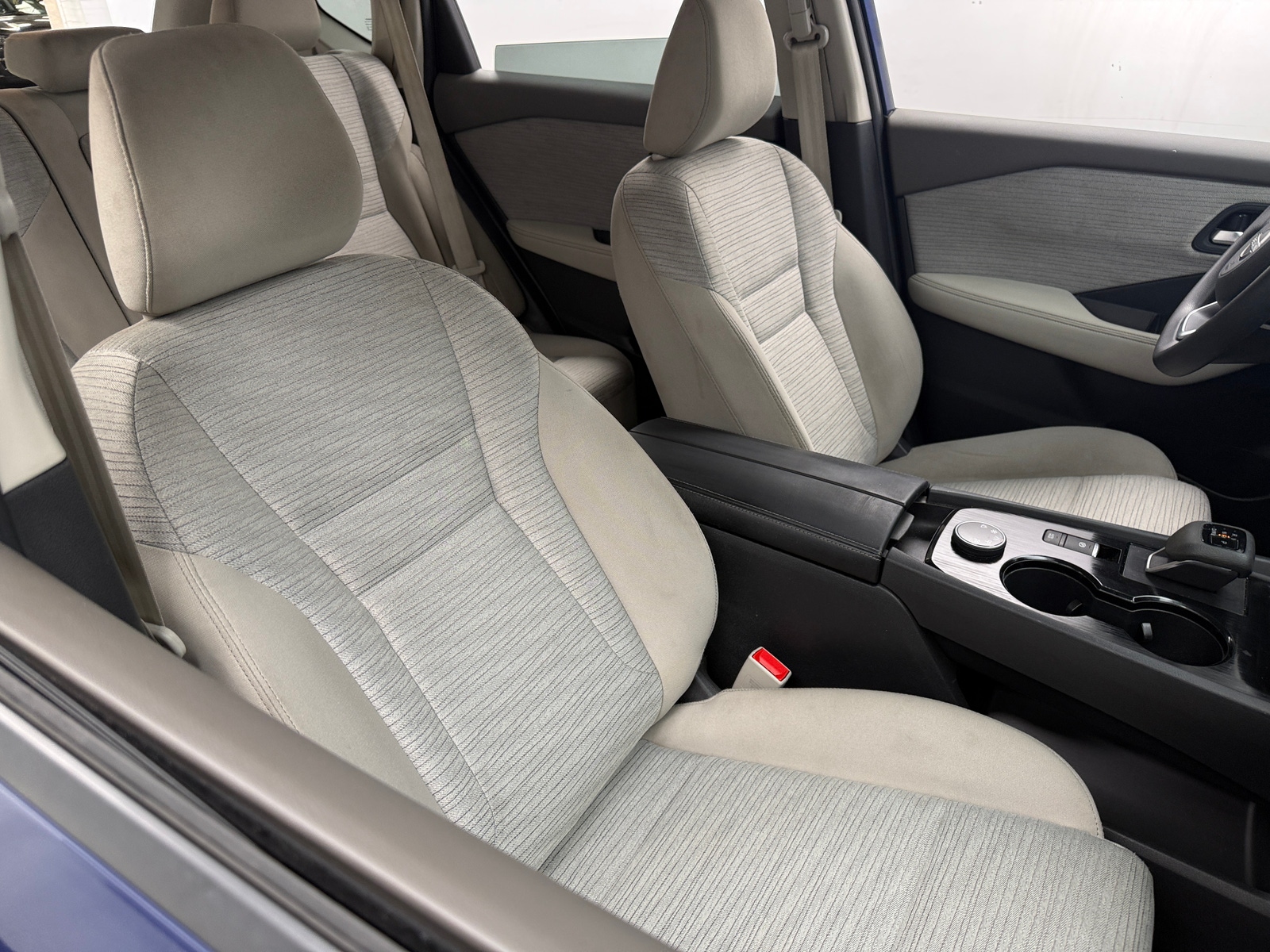 Thumbnail: 2023 Nissan Rogue - 2