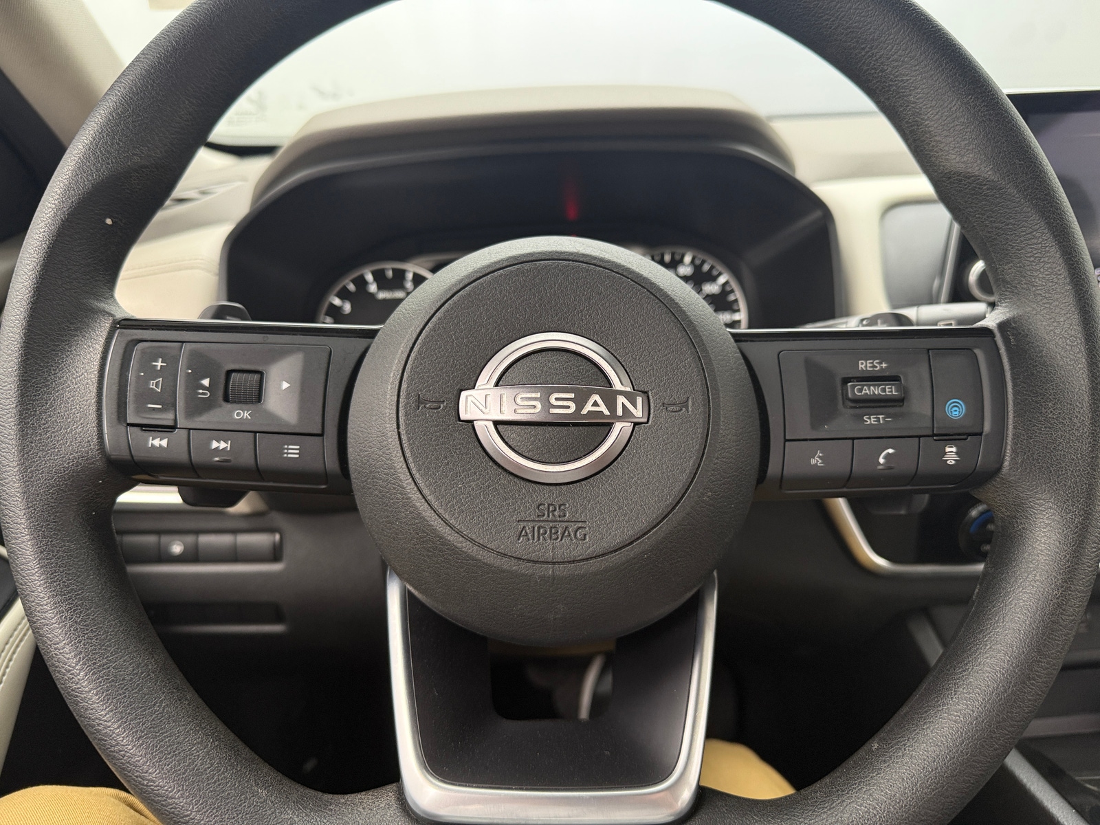 Thumbnail: 2023 Nissan Rogue - 5