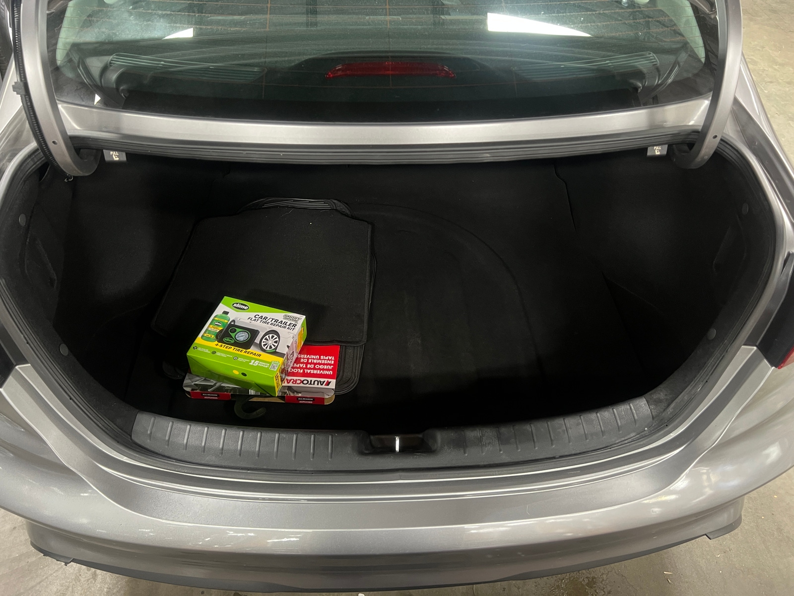 Thumbnail: 2023 Kia Forte - 7