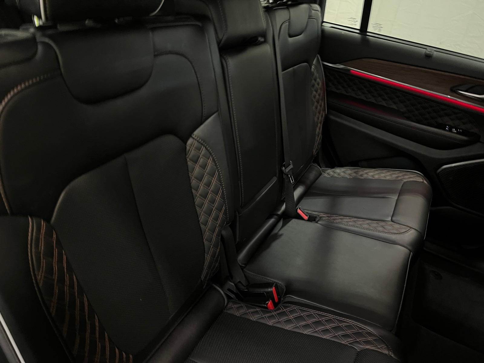 Thumbnail: 2024 Jeep Grand Cherokee L - 5