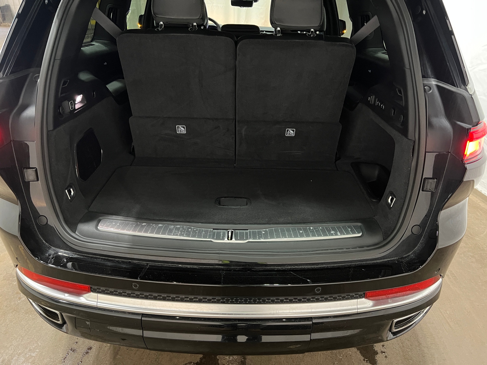 Thumbnail: 2024 Jeep Grand Cherokee L - 6