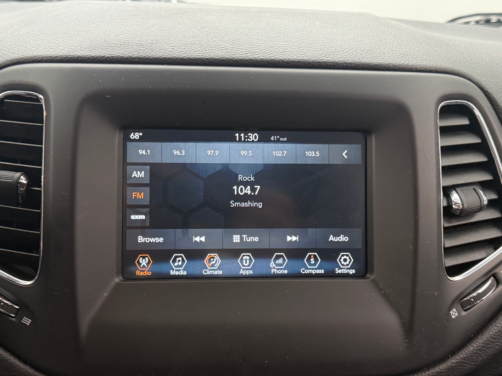 Thumbnail: 2018 Jeep Compass - 4