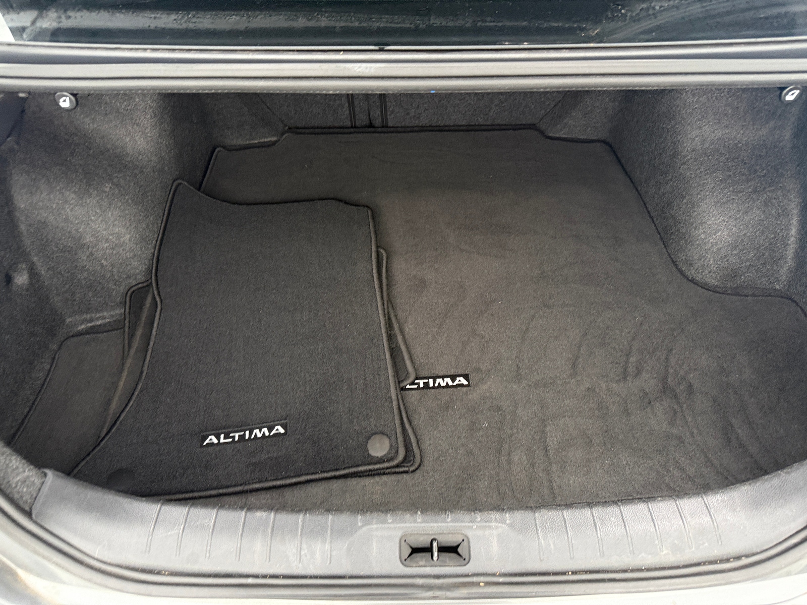 Thumbnail: 2020 Nissan Altima - 7