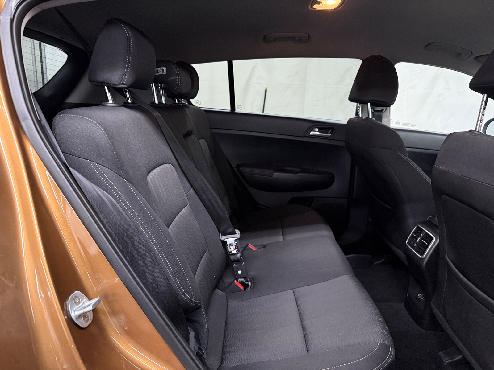 Thumbnail: 2020 Kia Sportage - 6