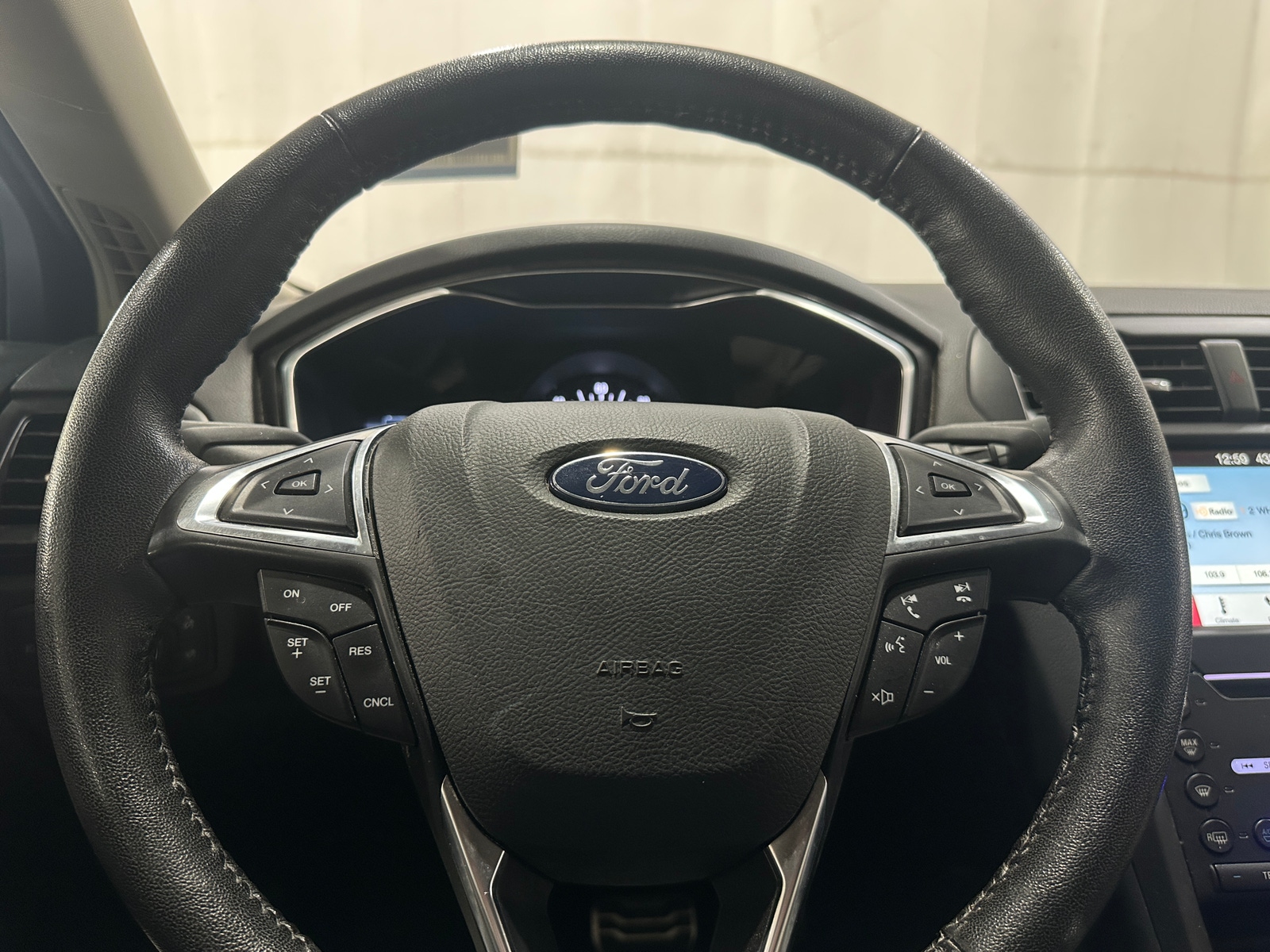 Thumbnail: 2018 Ford Fusion - 4