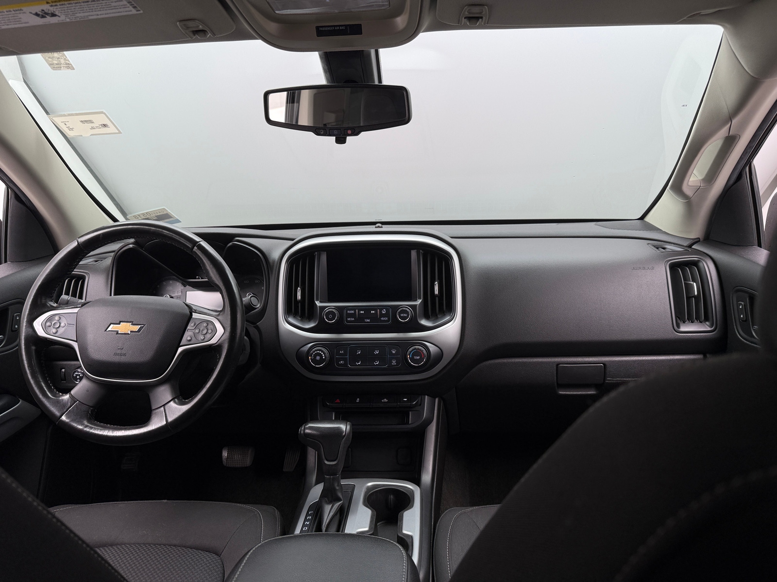 Thumbnail: 2018 Chevrolet Colorado - 3