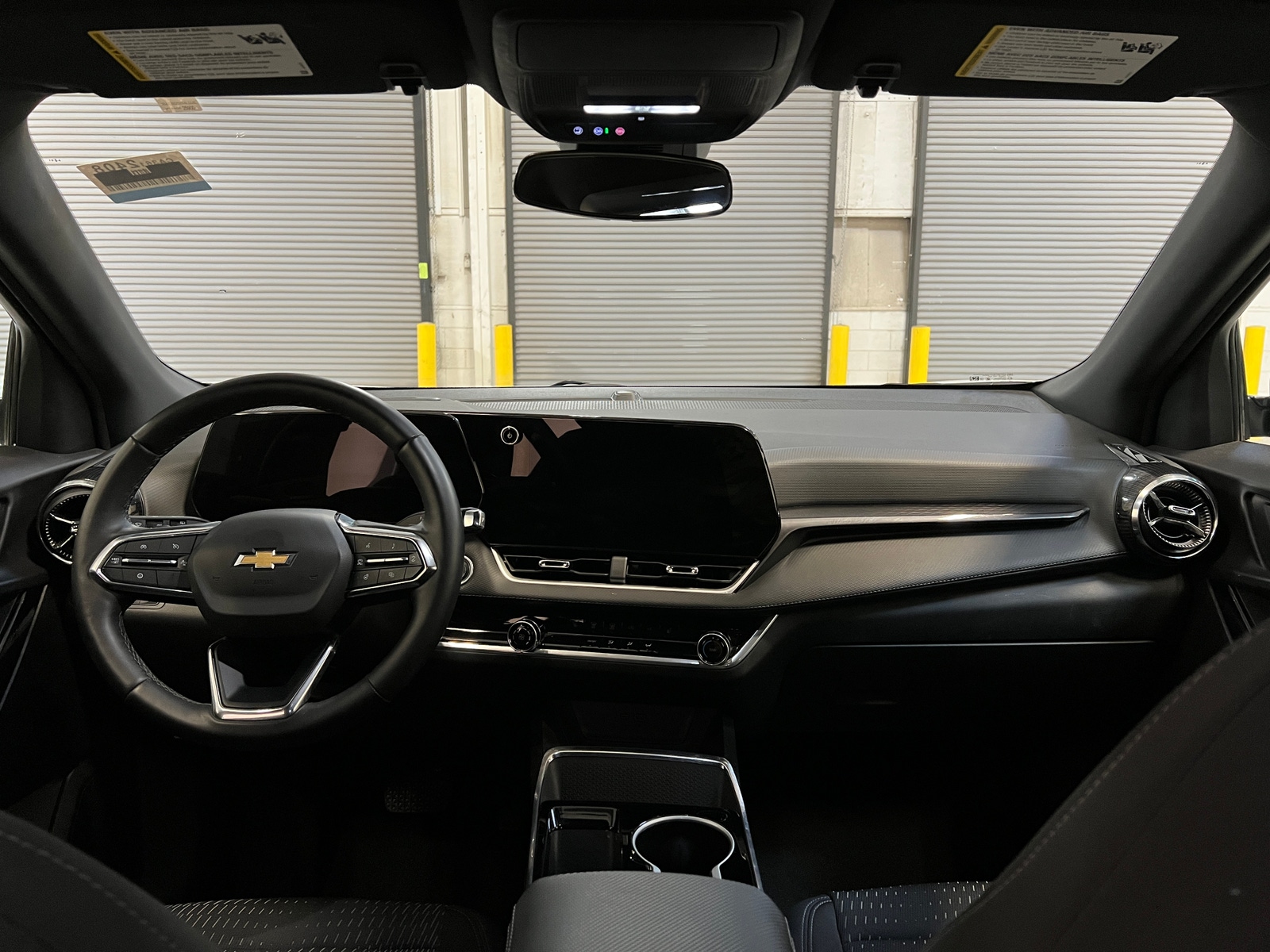 Thumbnail: 2025 Chevrolet Equinox - 3