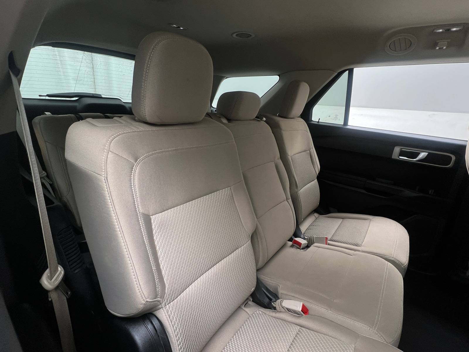 Thumbnail: 2022 Ford Explorer - 6