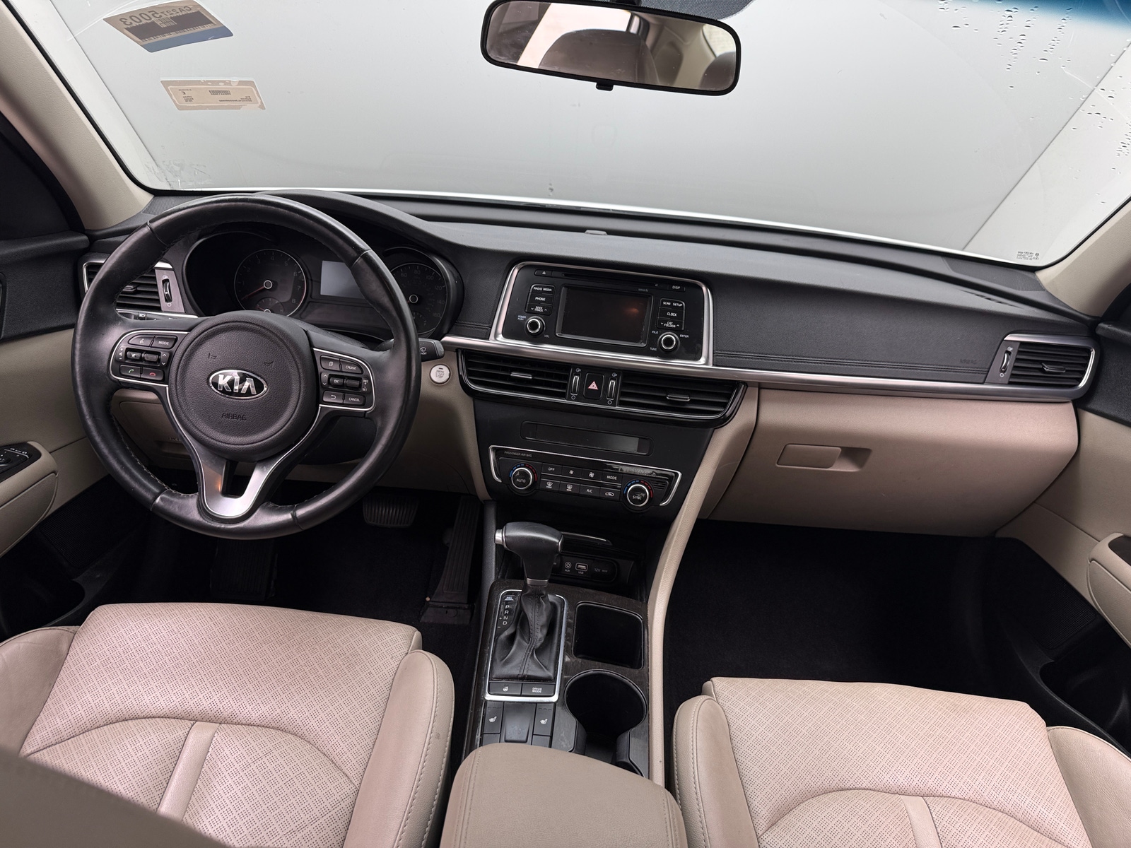 Thumbnail: 2016 Kia Optima - 2