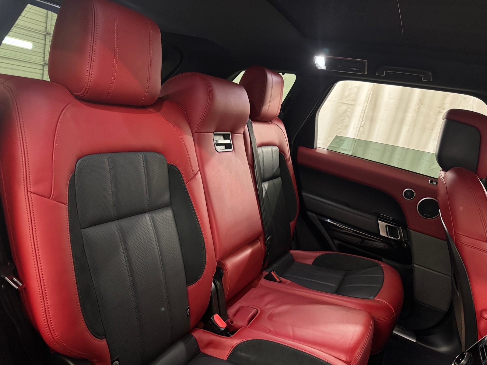 Thumbnail: 2020 Land Rover Range Rover Sport - 5