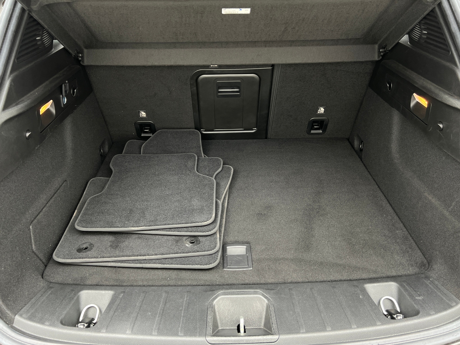 Thumbnail: 2024 Alfa Romeo Tonale - 7