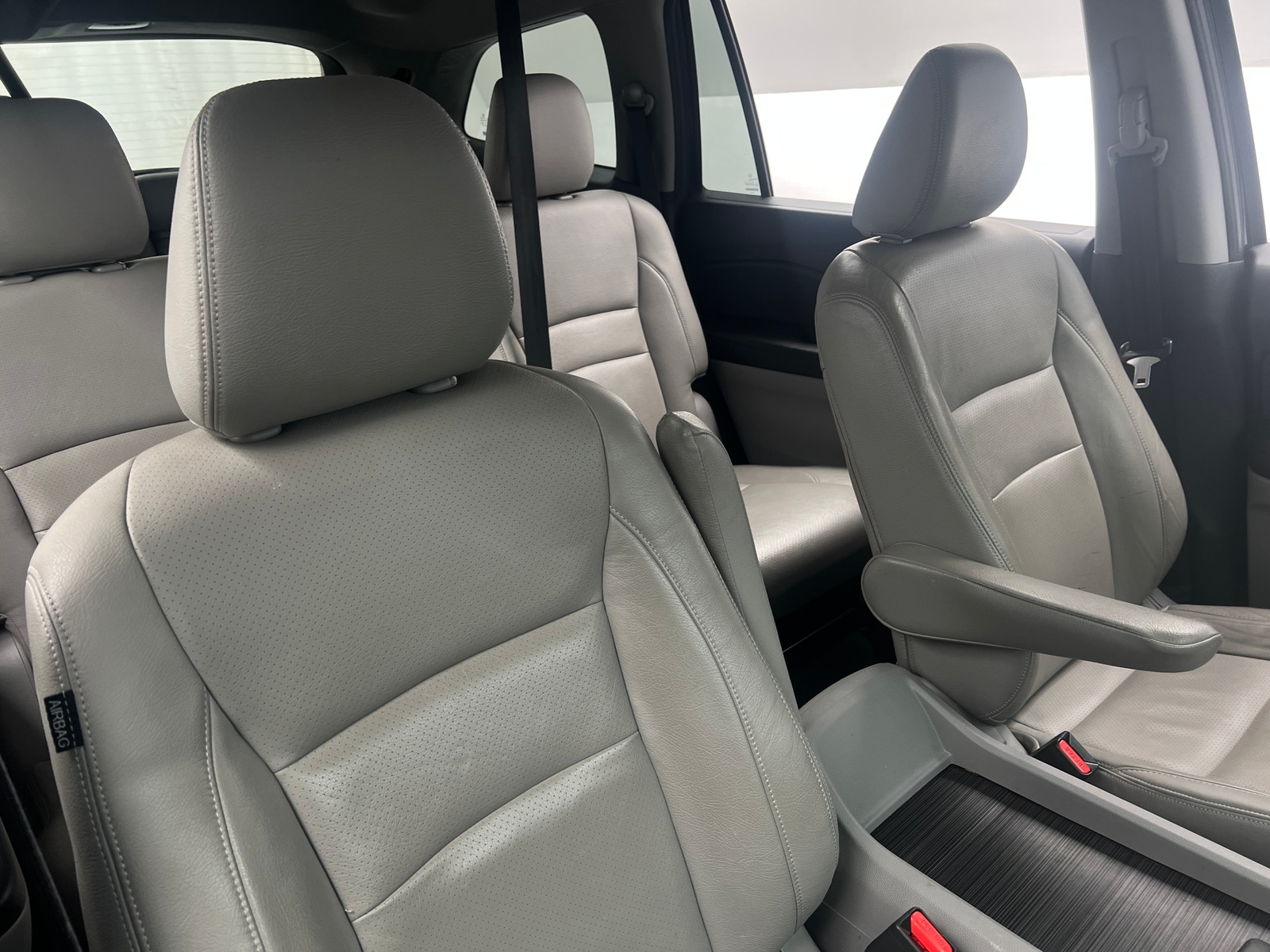 Thumbnail: 2016 Honda Pilot - 2