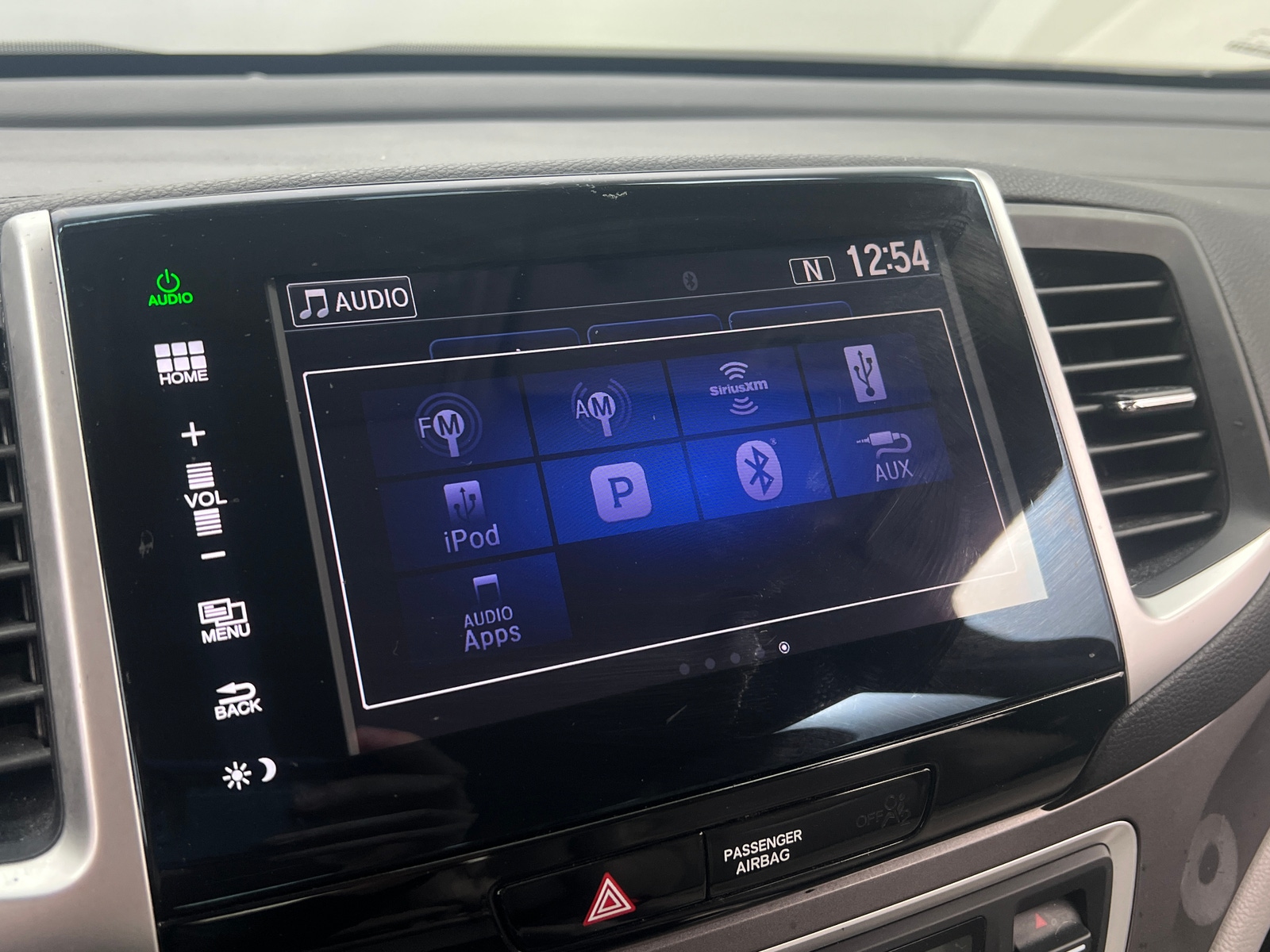 Thumbnail: 2016 Honda Pilot - 4